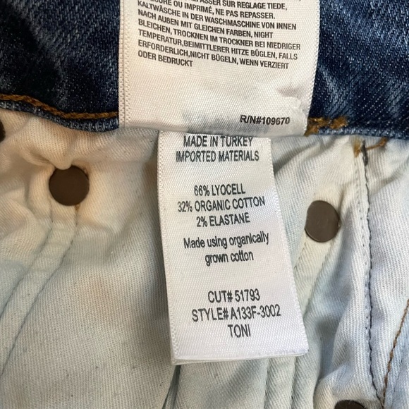 AGOLDE Toni Mid Rise Straight Leg Ankle Blue Denim Jean Distressed Hem Size 28 - Picture 12 of 13